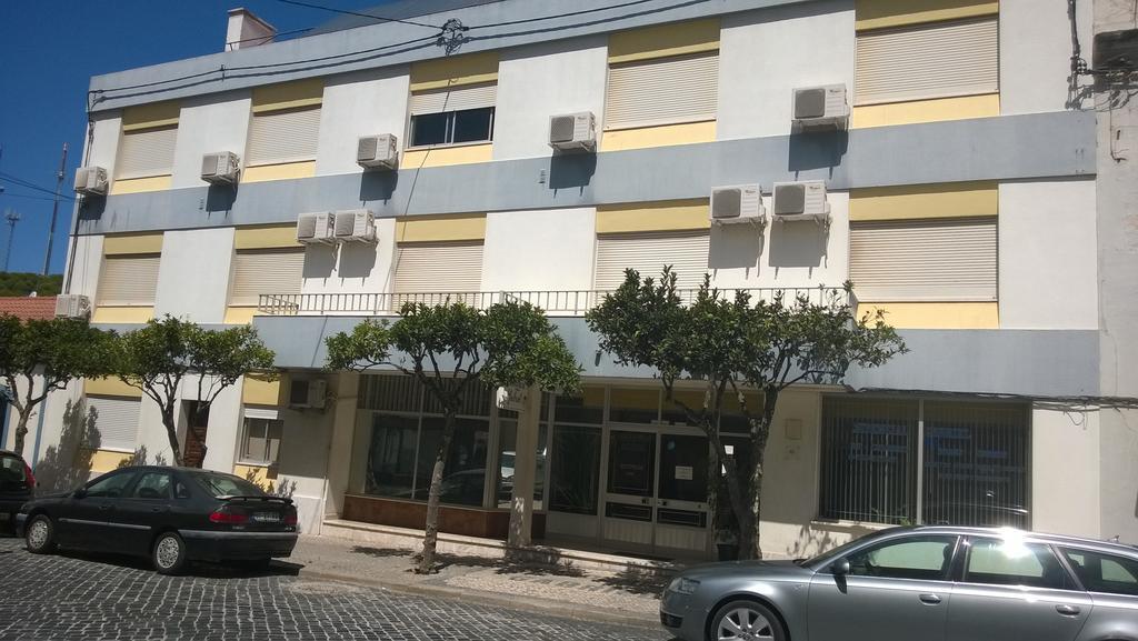 מלון Santiago do Cacém Residencial Gabriel מראה חיצוני תמונה