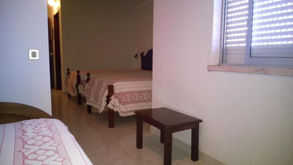 מלון Santiago do Cacém Residencial Gabriel חדר תמונה